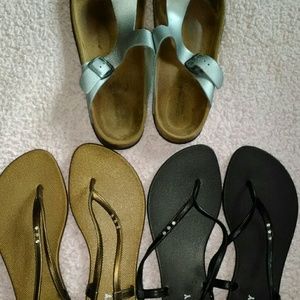 Black and gold sandles